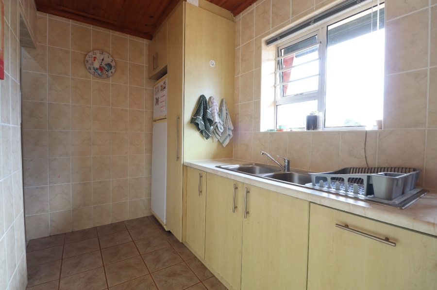 3 Bedroom Property for Sale in Kabega Park Eastern Cape